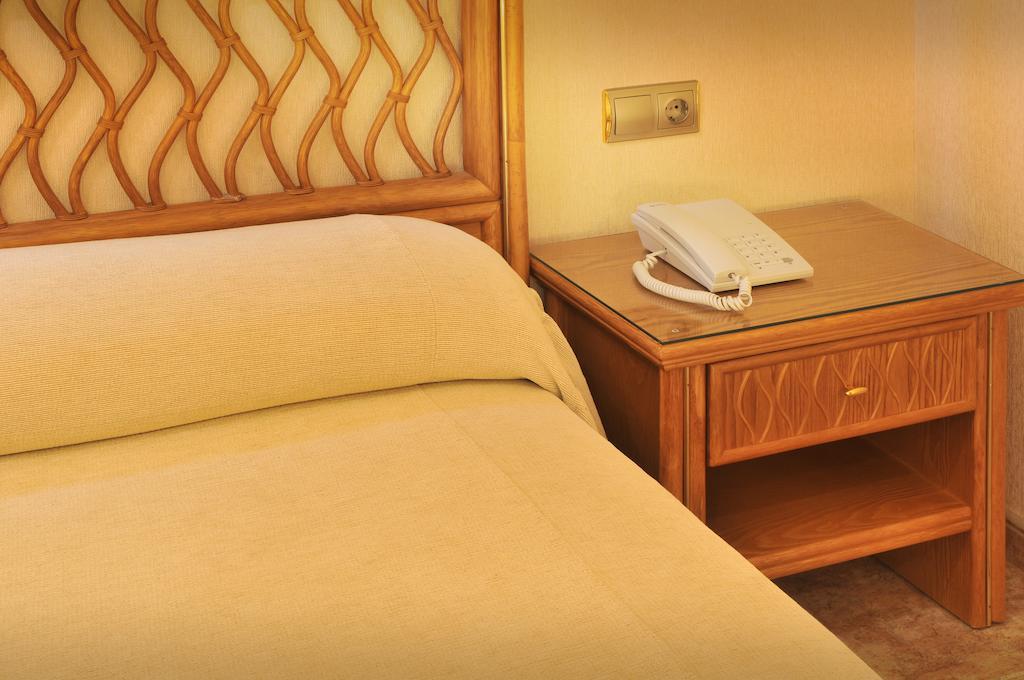 Kaktus Hotel Kaktus Albir L'Alfas del Pi Bagian luar foto